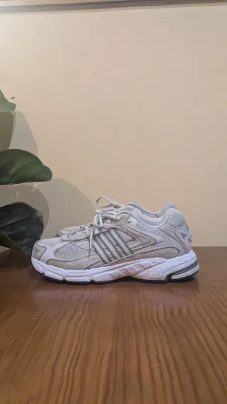 Zapatillas Adidas Response CL Talla 42.5