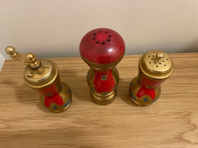 Set vintage macinapepe e saliera stile fiorentino