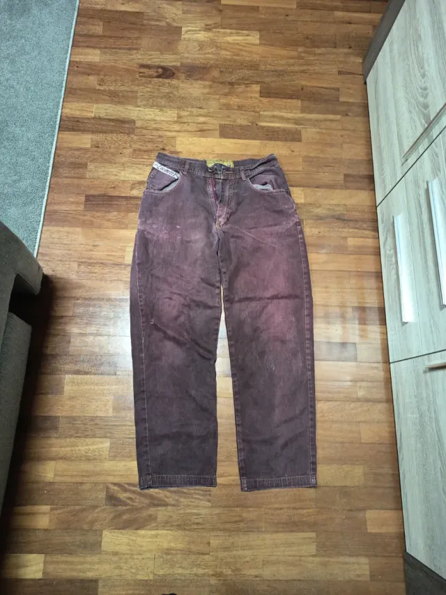 Pantalón recto vintage marrón/rojo