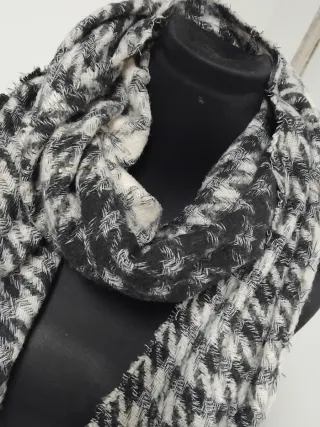 Fular bufanda nuevo sin usar