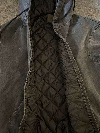 Chaqueta Carhartt gris con capucha