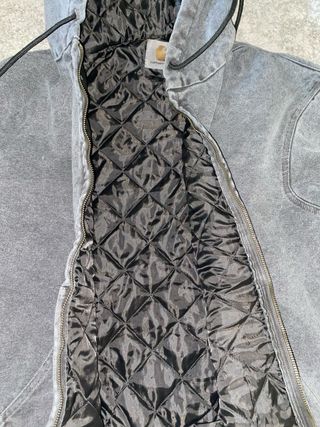 Chaqueta Carhartt gris con capucha