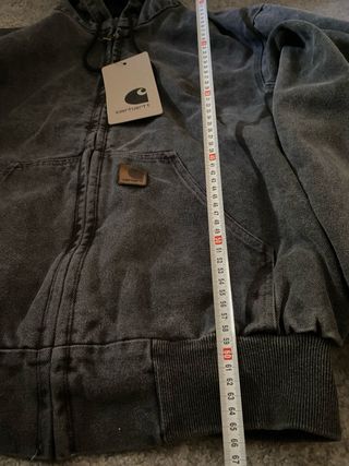 Chaqueta Carhartt gris con capucha