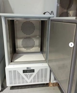 Congelador arcón industrial