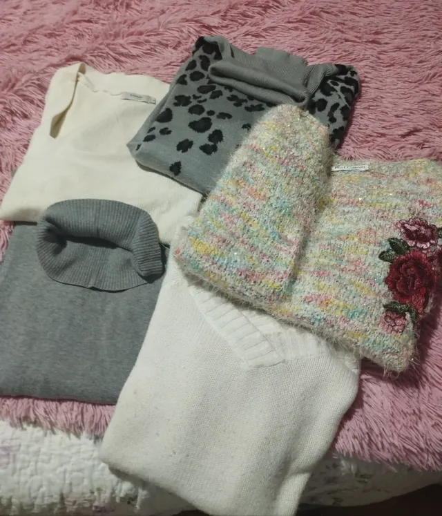 Lote 5 jerséis talla única