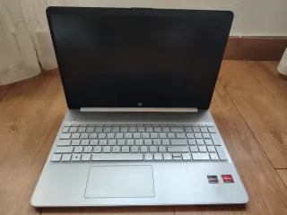 Portátil HP Plata y Negro