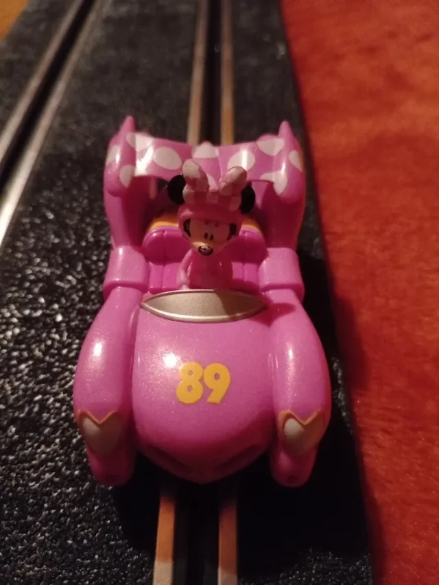 CARRERA GO CARRO MINNIE MOUSE SCALEXTRIC