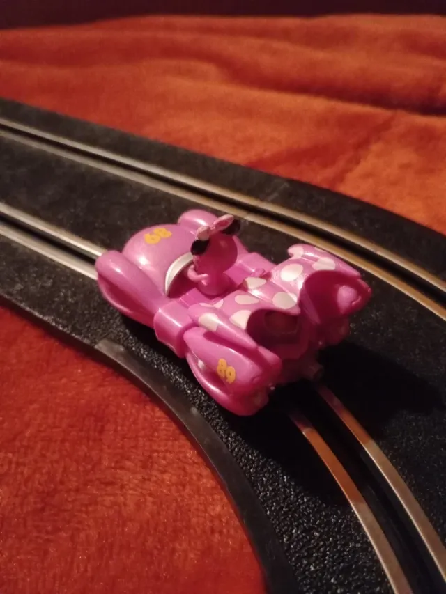 CARRERA GO CARRO MINNIE MOUSE SCALEXTRIC