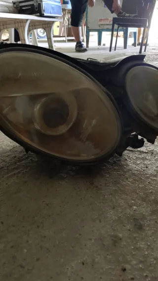 Fari Mercedes Classe C 270