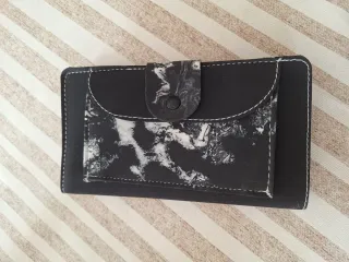 Cartera billetera piel a estrenar