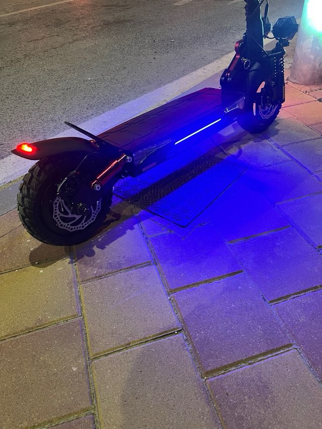 Patinete eléctrico iScooter iX4 Nuevo  0 KM