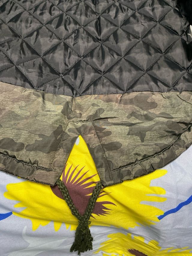 Pack Camuflaje: abrigo Militar y Cortavientos