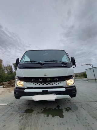 Mitsubishi Canter 2024