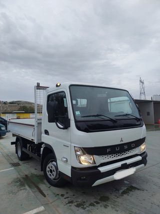Mitsubishi Canter 2024