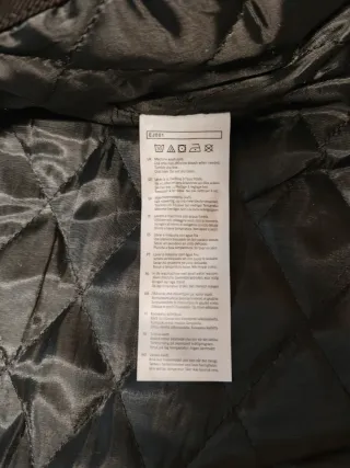 Chaqueta Carhartt Rework Detroit Negra Talla L