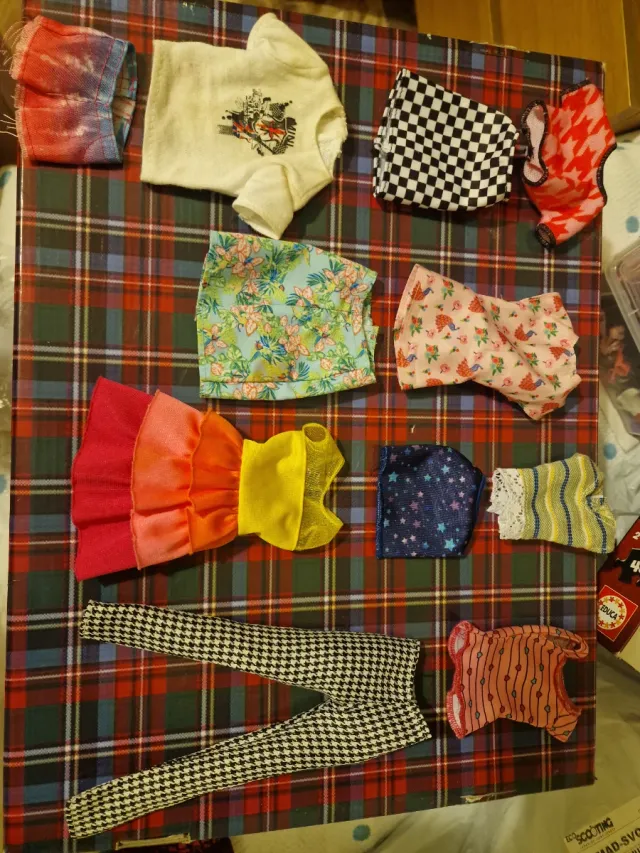 Lote Ropa Barbie