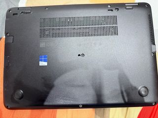 Ordenador portátil HP gris/plateado