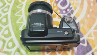 Cámara compacta Olympus negra