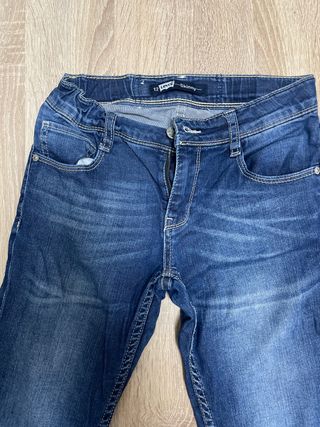 Pantalón vaquero Levi's Skinny Talla 12