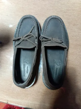 Zapatos ROMANIE Marrones