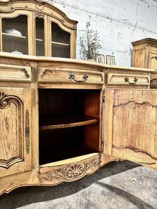 Aparador Francés Roble