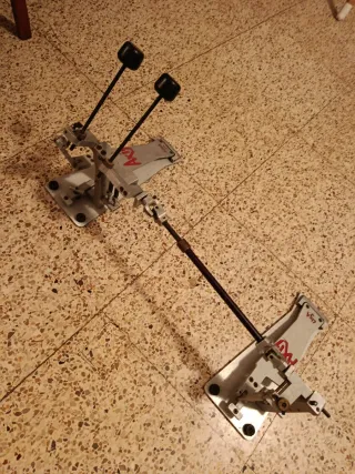 Pedales Axis Profesionales