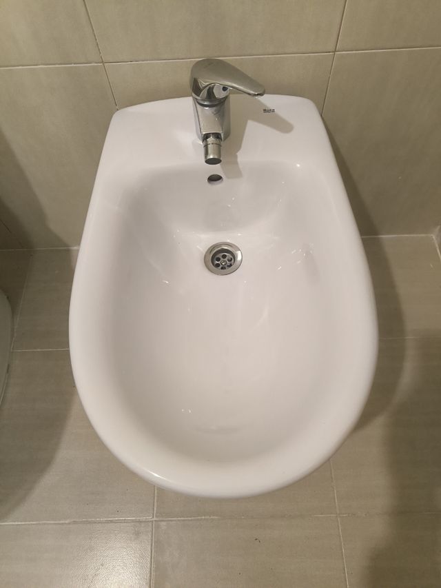 Bidé Roca Blanco Cerámica Nuevo
