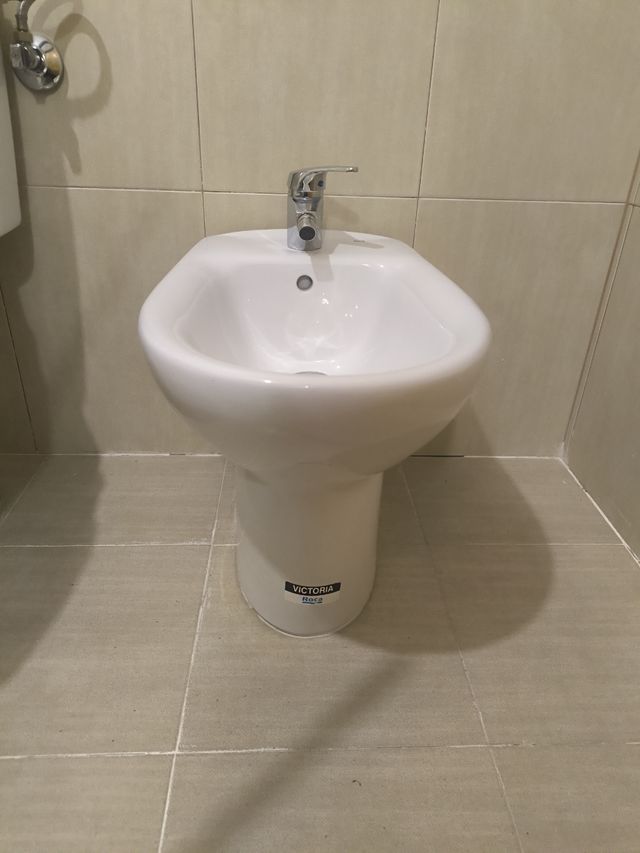 Bidé Roca Blanco Cerámica Nuevo