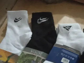 Calcetines Nike y Adidas Negros y Blancos