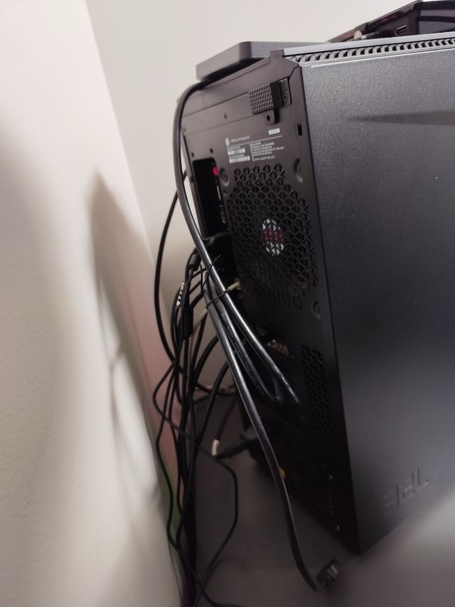 HP OMEN 880-038ns Gaming PC