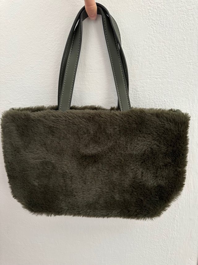 Bolso peludo