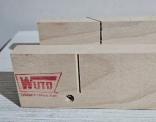 Ingletadora de madera WUTO