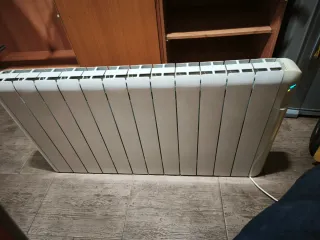 5 Radiadores Equation Plus Bl. distintos tamaños