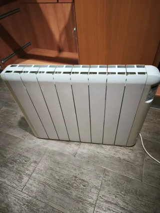 5 Radiadores Equation Plus Bl. distintos tamaños