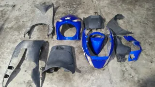 Plásticos Piaggio Zip 49cc 2004