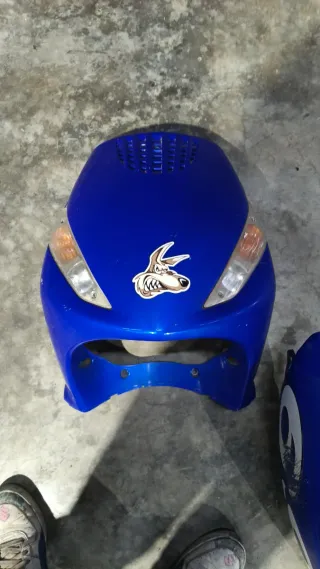 Plásticos Piaggio Zip 49cc 2004