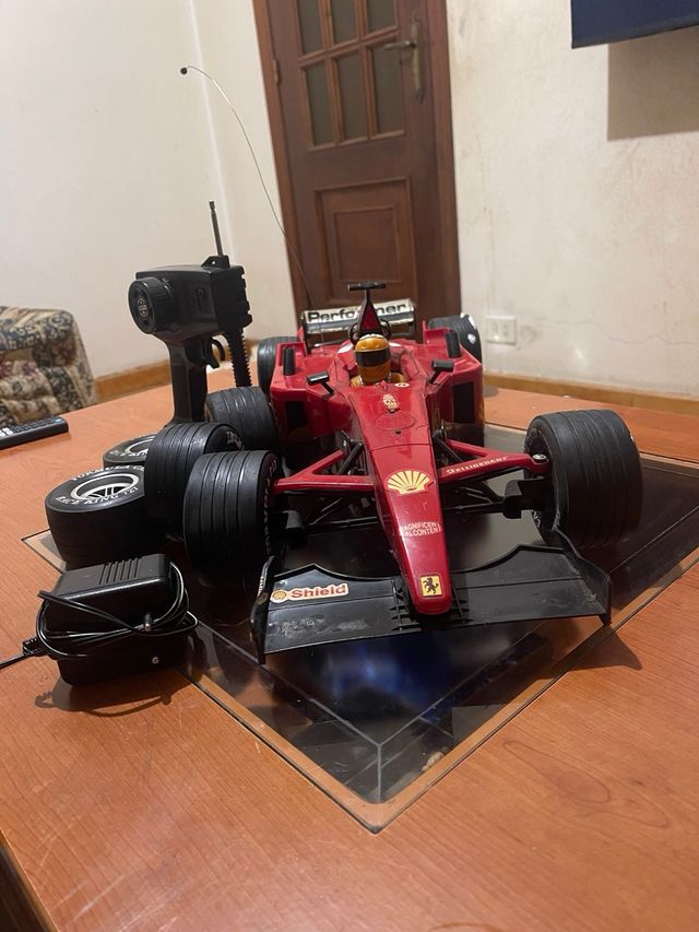 Coche F1 radiocontrol Performer