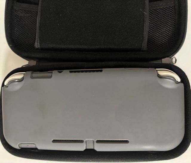 Nintendo Switch Lite Gris