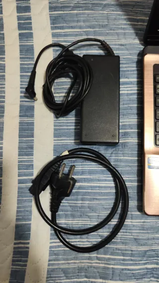 Ordenador Portátil Asus I7 6gb 512gb