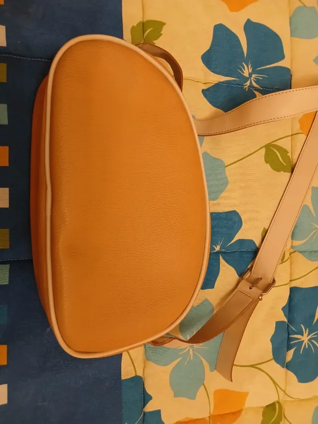 Bolso Beige y Blanco