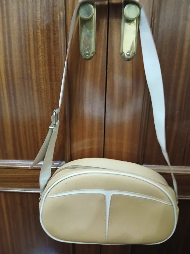 Bolso Beige y Blanco