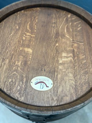 Barricas de vino de roble (dos)