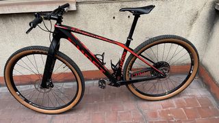 Bicicleta Ghost Lector Negra/Roja