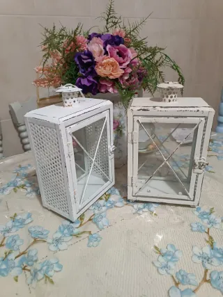 Farol blanco holandés de metal