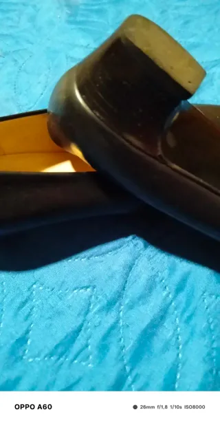 Scarpe donna in pelle blu scuro