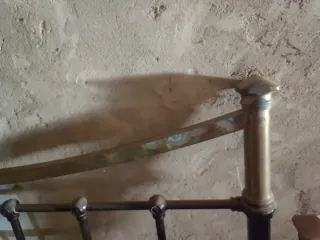 Cabeceros de cama metálicos,forja y latón
