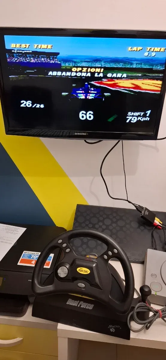 Volante e pedaliera PS Mad Catz per Sony ps1