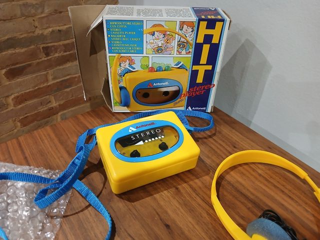 Lettore cassette Antonelli Stereo con auricolare