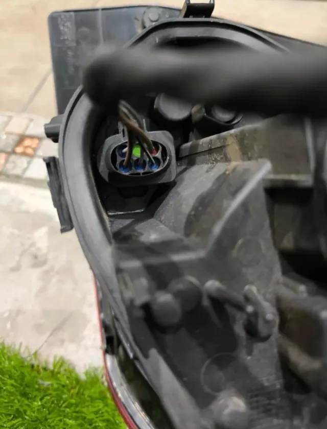 Piloto LED Seat Ibiza 6J Conductor