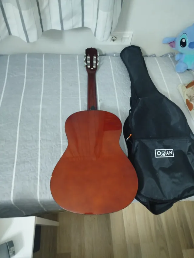 Guitarra Clásica OQAN